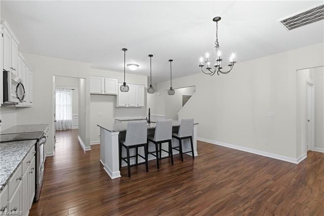 4534 Jasper Ridge Drive, Clemmons, NC 27012