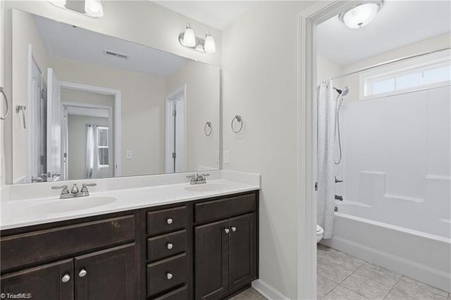 4534 Jasper Ridge Drive, Clemmons, NC 27012