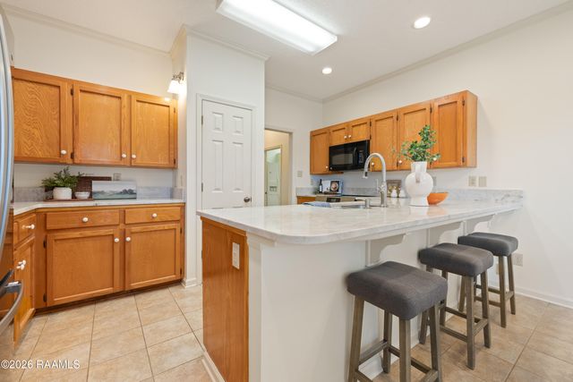 215 Tuscany Valley Drive, Lafayette, LA 70506