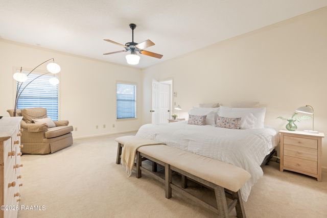 215 Tuscany Valley Drive, Lafayette, LA 70506