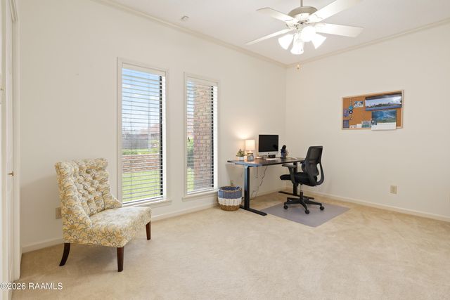 215 Tuscany Valley Drive, Lafayette, LA 70506