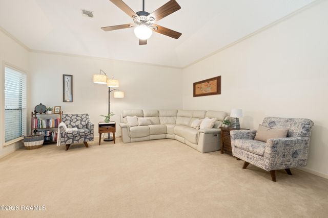 215 Tuscany Valley Drive, Lafayette, LA 70506