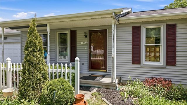 1752 Ansley Way, Salem, OH 44460
