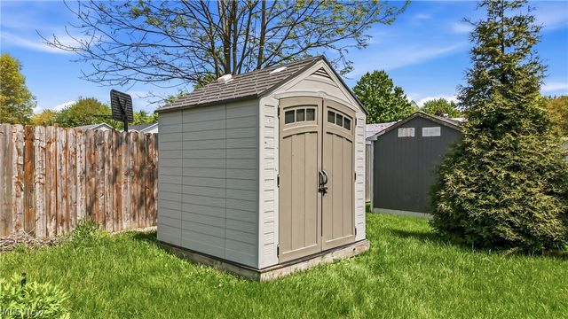 1752 Ansley Way, Salem, OH 44460