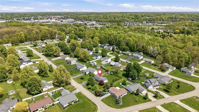 1752 Ansley Way, Salem, OH 44460