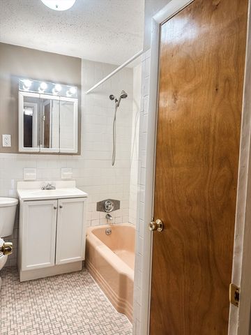 425 South Huntington 1, Boston, MA 02130