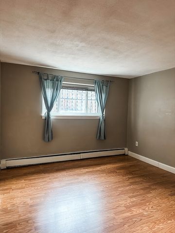 425 South Huntington 1, Boston, MA 02130