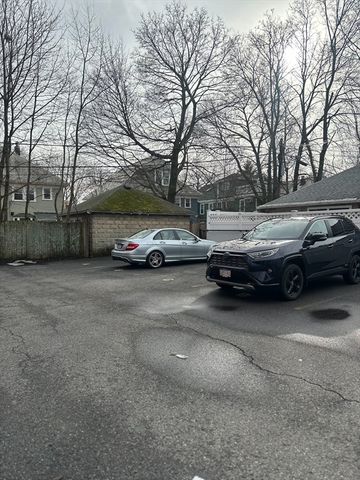 425 South Huntington 1, Boston, MA 02130