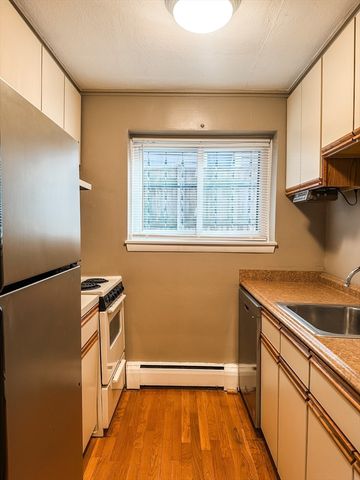 425 South Huntington 1, Boston, MA 02130