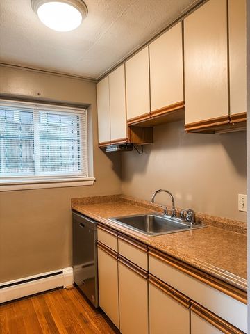 425 South Huntington 1, Boston, MA 02130