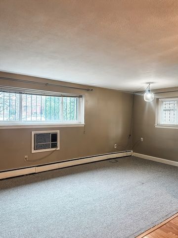 425 South Huntington 1, Boston, MA 02130