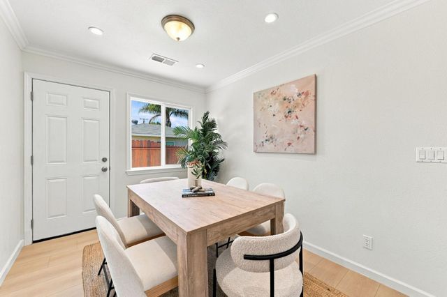 25833 Evergreen Drive, Hayward, CA 94544