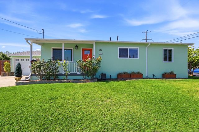 25833 Evergreen Drive, Hayward, CA 94544