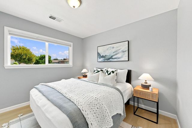 25833 Evergreen Drive, Hayward, CA 94544