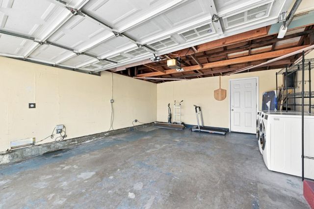 25833 Evergreen Drive, Hayward, CA 94544