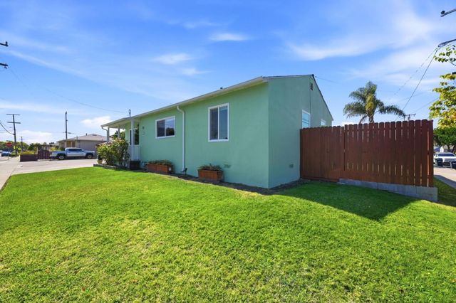 25833 Evergreen Drive, Hayward, CA 94544