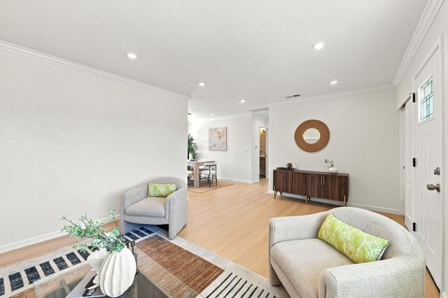 25833 Evergreen Drive, Hayward, CA 94544