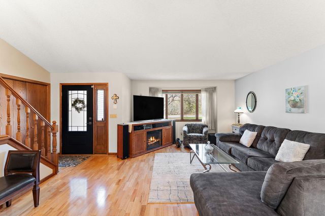 4352 147th Avenue NW, Andover, MN 55304