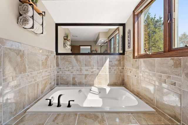 4352 147th Avenue NW, Andover, MN 55304