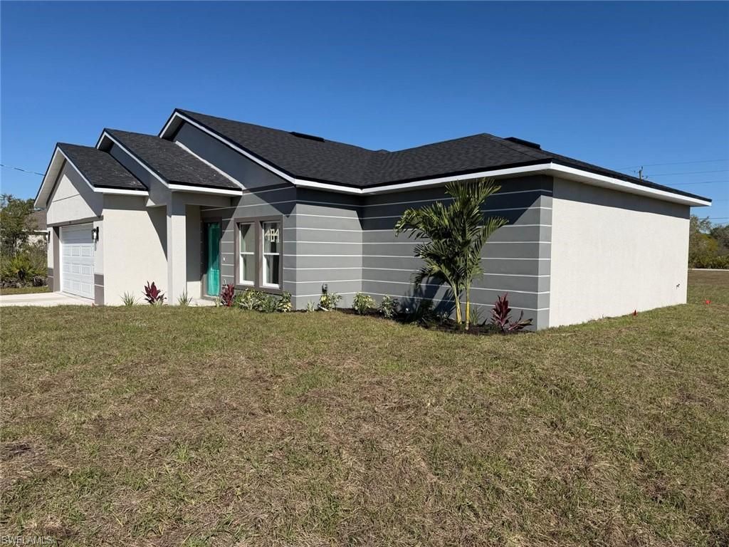 484 Westdale AVE, LEHIGH ACRES, FL 33972 — photo 3