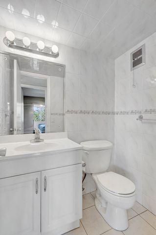 64 COVENTRY C, West Palm Beach, FL 33417