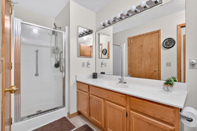 4139 Ruby Lane 74, Eagan, MN 55122