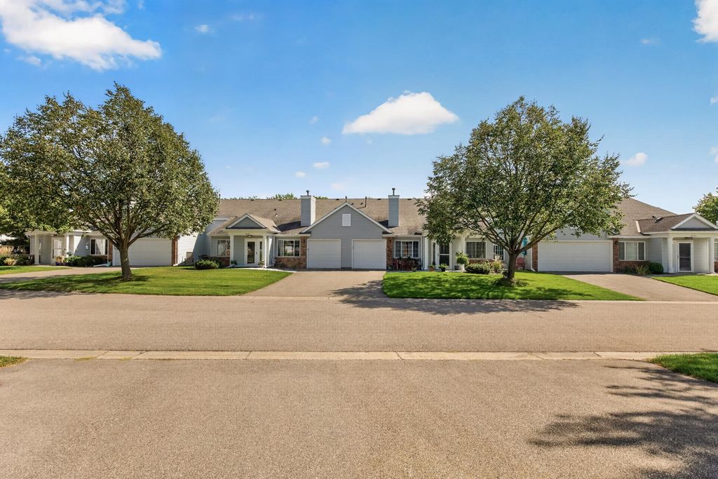 4139 Ruby Lane 74, Eagan, MN 55122