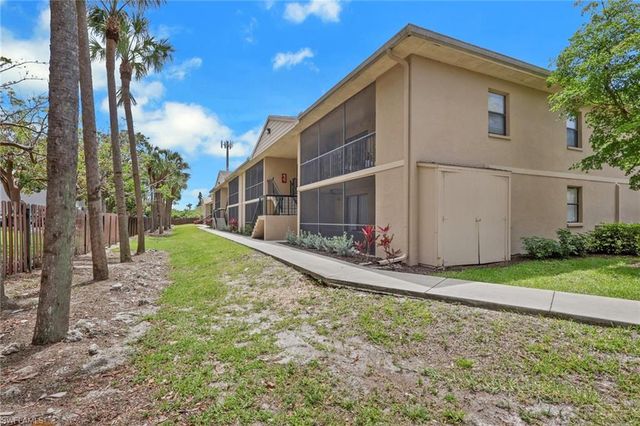 5307 Summerlin RD 708, Fort Myers, FL 33919