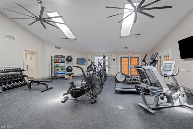 5307 Summerlin RD 708, Fort Myers, FL 33919