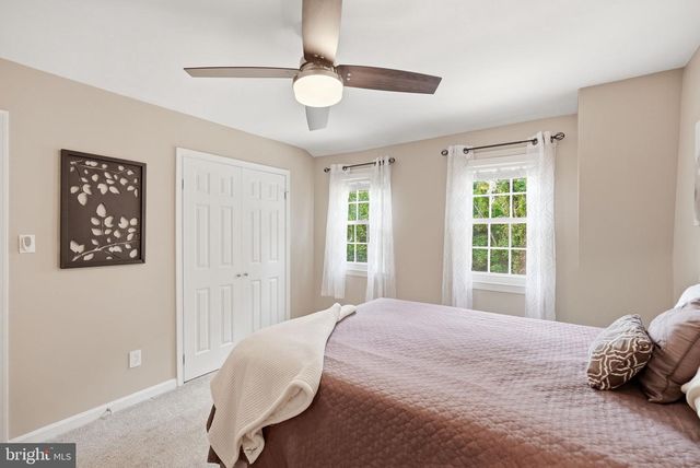 4716 HORNBEAM DR, Rockville, MD 20853