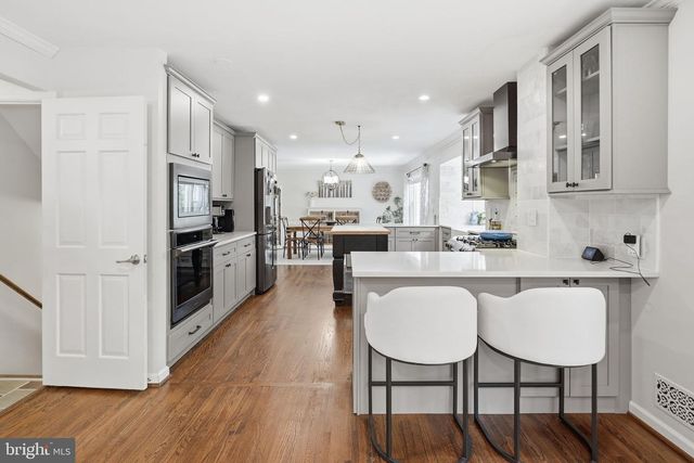 4716 HORNBEAM DR, Rockville, MD 20853