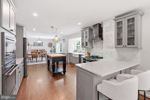 4716 HORNBEAM DR, Rockville, MD 20853