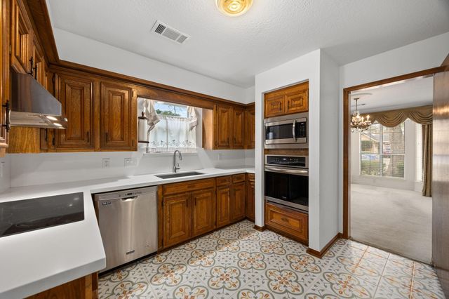 15702 Mesa Verde Drive, Houston, TX 77059