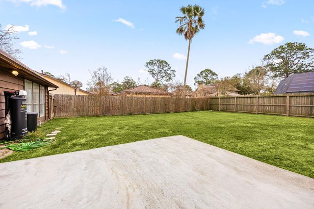 15702 Mesa Verde Drive, Houston, TX 77059