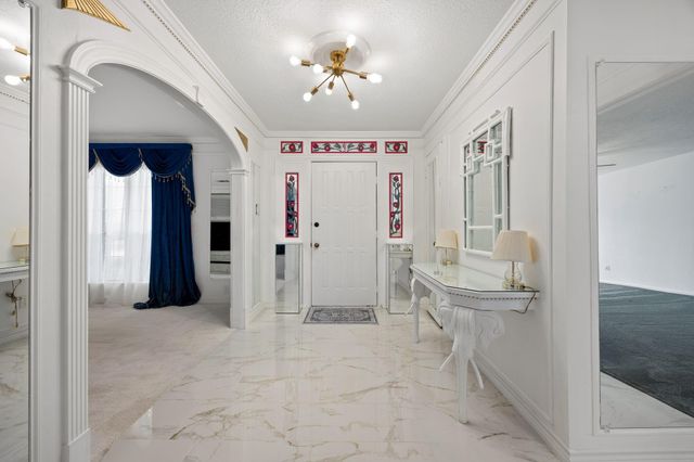 15702 Mesa Verde Drive, Houston, TX 77059