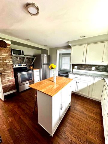 324 S Hamilton Street, Marshall City, MI 49068
