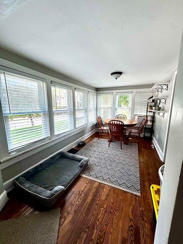 324 S Hamilton Street, Marshall City, MI 49068