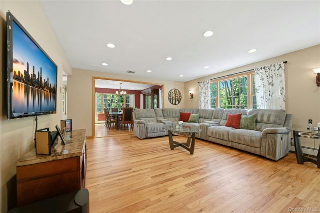 60 Woodvale Avenue, Kings Park, NY 11754