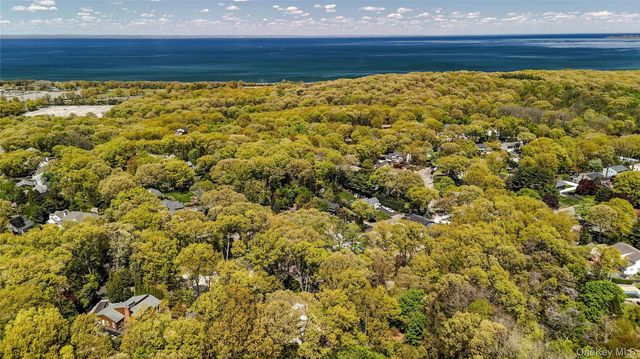 60 Woodvale Avenue, Kings Park, NY 11754