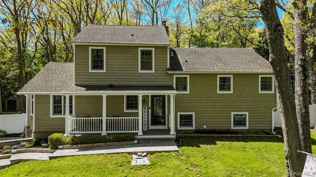 60 Woodvale Avenue, Kings Park, NY 11754