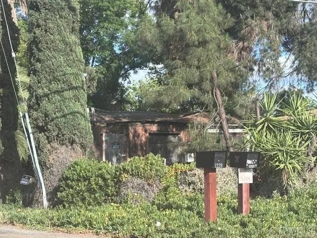 1225 Victor, El Cajon, CA 92021