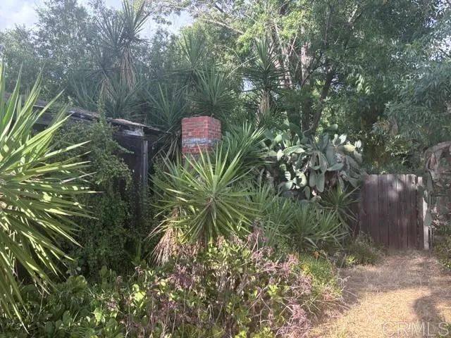 1225 Victor, El Cajon, CA 92021
