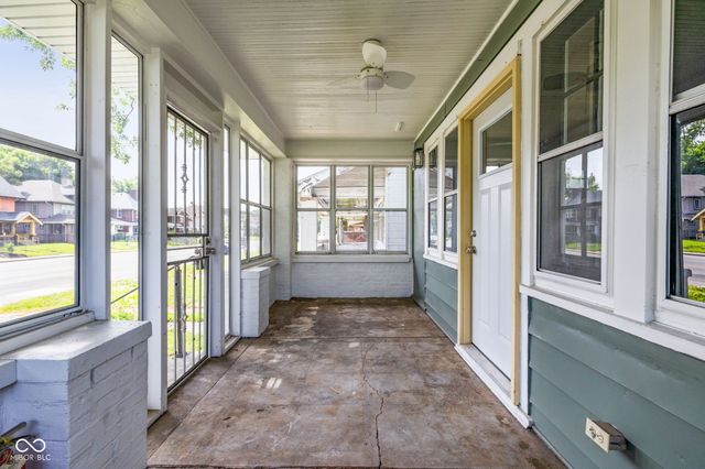 3272 N College Avenue, Indianapolis, IN 46205