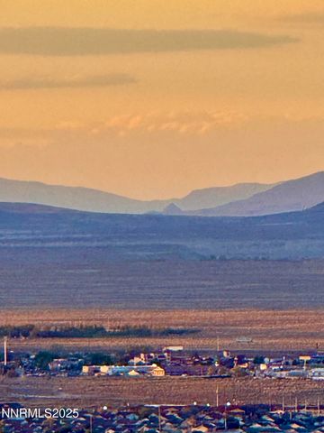 7785 Desert Shadows Lane, Fernley, NV 89408