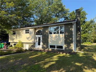 329 S Home Ave, Twp Of But Ne, PA 16001