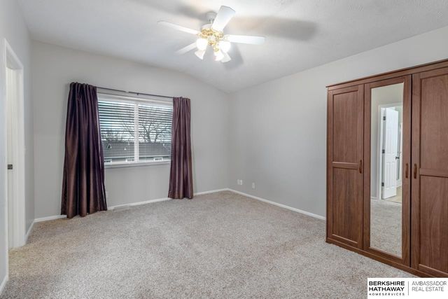 14518 Grand Avenue, Omaha, NE 68116