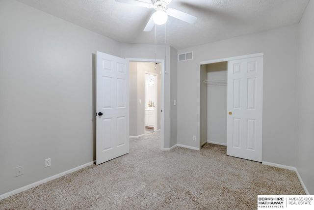 14518 Grand Avenue, Omaha, NE 68116