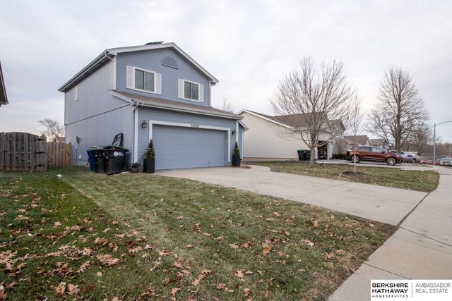 14518 Grand Avenue, Omaha, NE 68116