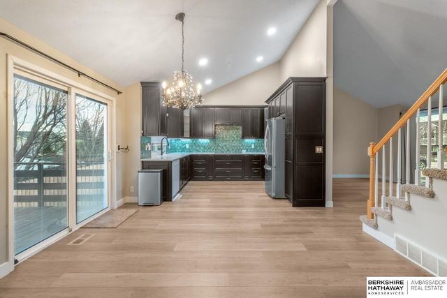 14518 Grand Avenue, Omaha, NE 68116