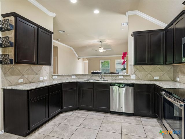 1820 Strawcove, New Braunfels, TX 78130